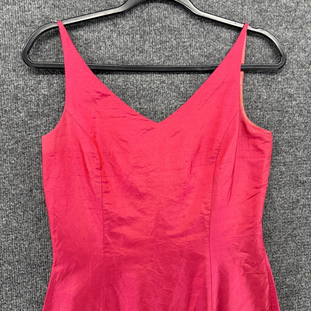 Ann Taylor 100% Silk Dress Size 2 Pink V-Neck Sleeveless Sheath Cocktail Elegant - Picture 2 of 9